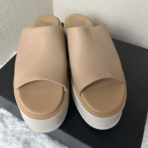 Sorel Leather Slides Women's Size: 7 | US 7